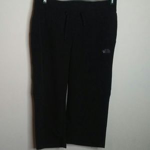 Like New! North Face Capris 100% Polyester